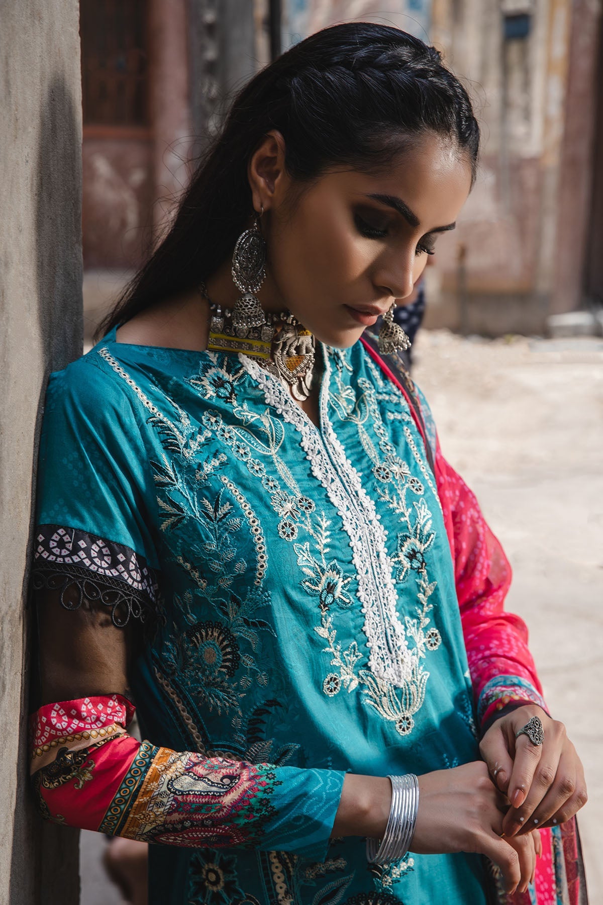 Motifz | Amal Luxury Lawn | 2939 by Motifz - Designer Dress - Type: Ladies Clothes - Available at Libayah - 100% Original