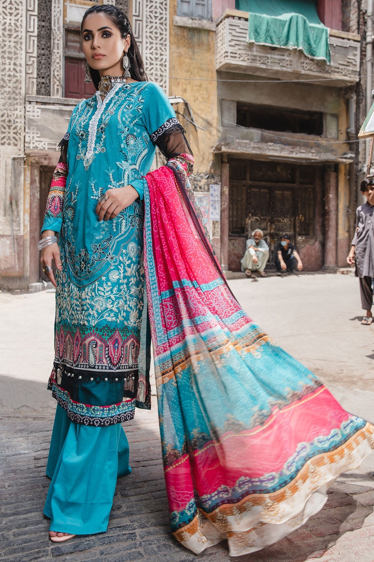 Motifz | Amal Luxury Lawn | 2939 by Motifz - Designer Dress - Type: Ladies Clothes - Available at Libayah - 100% Original