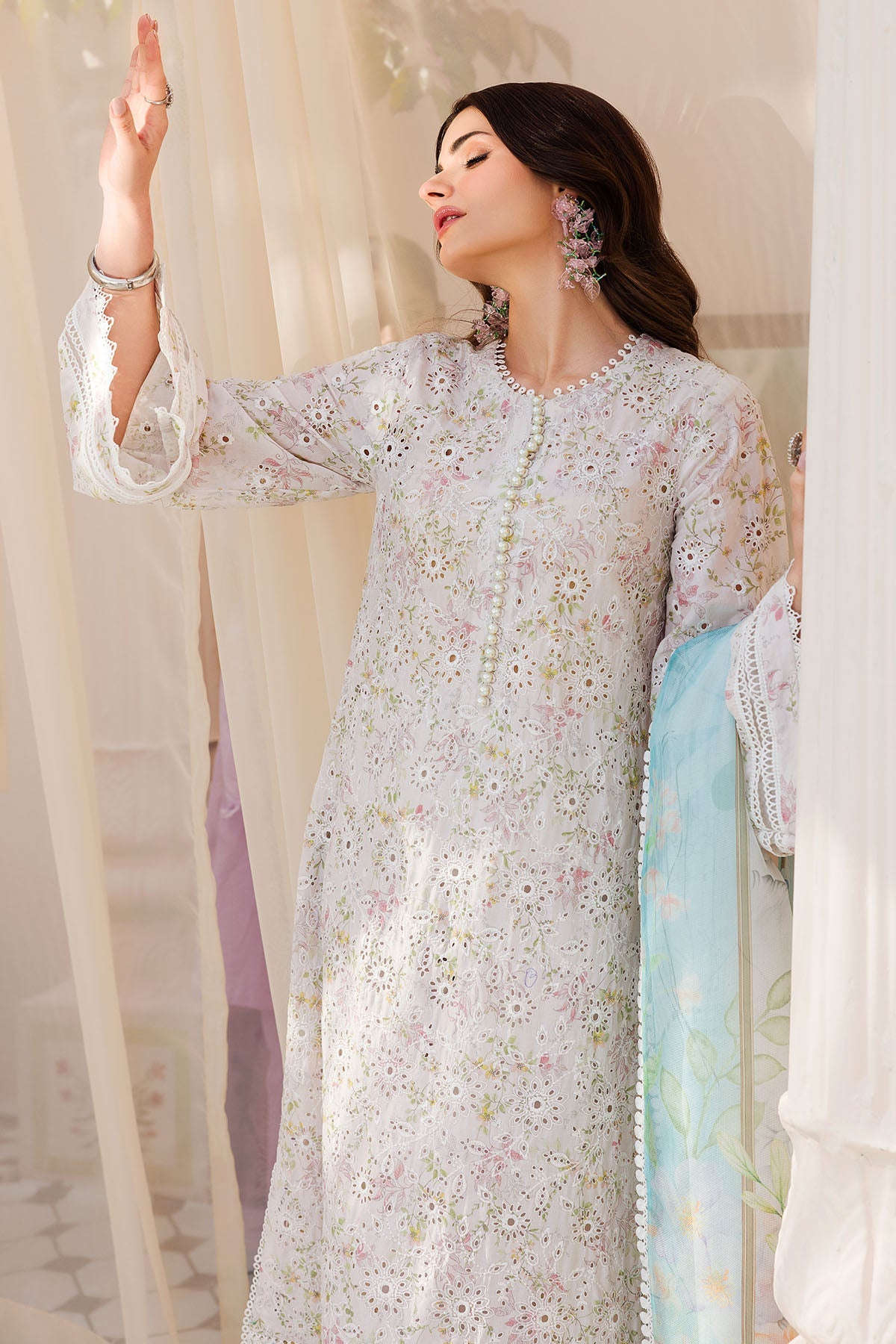 Motifz | Amal Luxury Lawn | 4622 by Motifz - Designer Dress - Type: Ladies Clothes - Available at Libayah - 100% Original