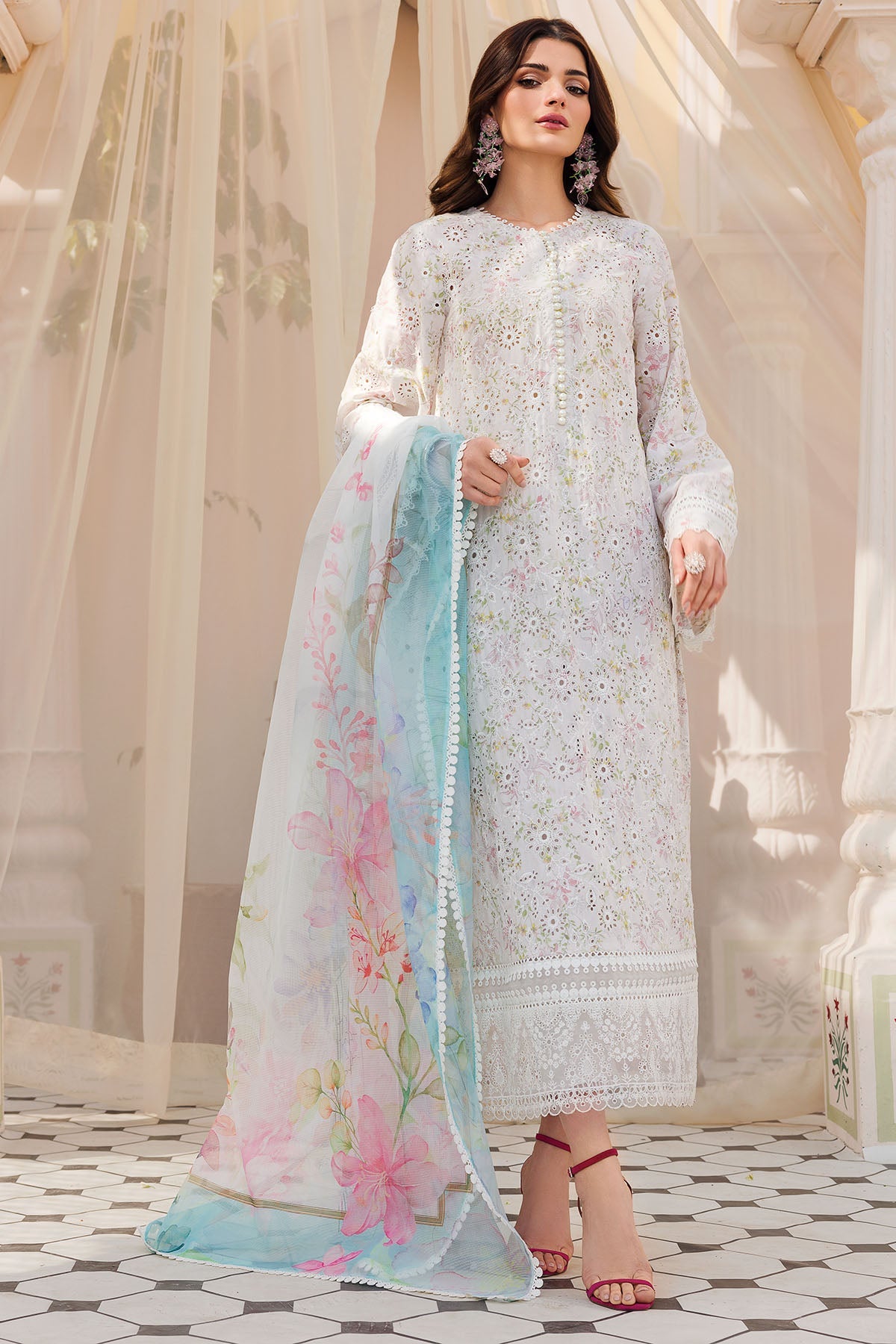 Motifz | Amal Luxury Lawn | 4622 by Motifz - Designer Dress - Type: Ladies Clothes - Available at Libayah - 100% Original