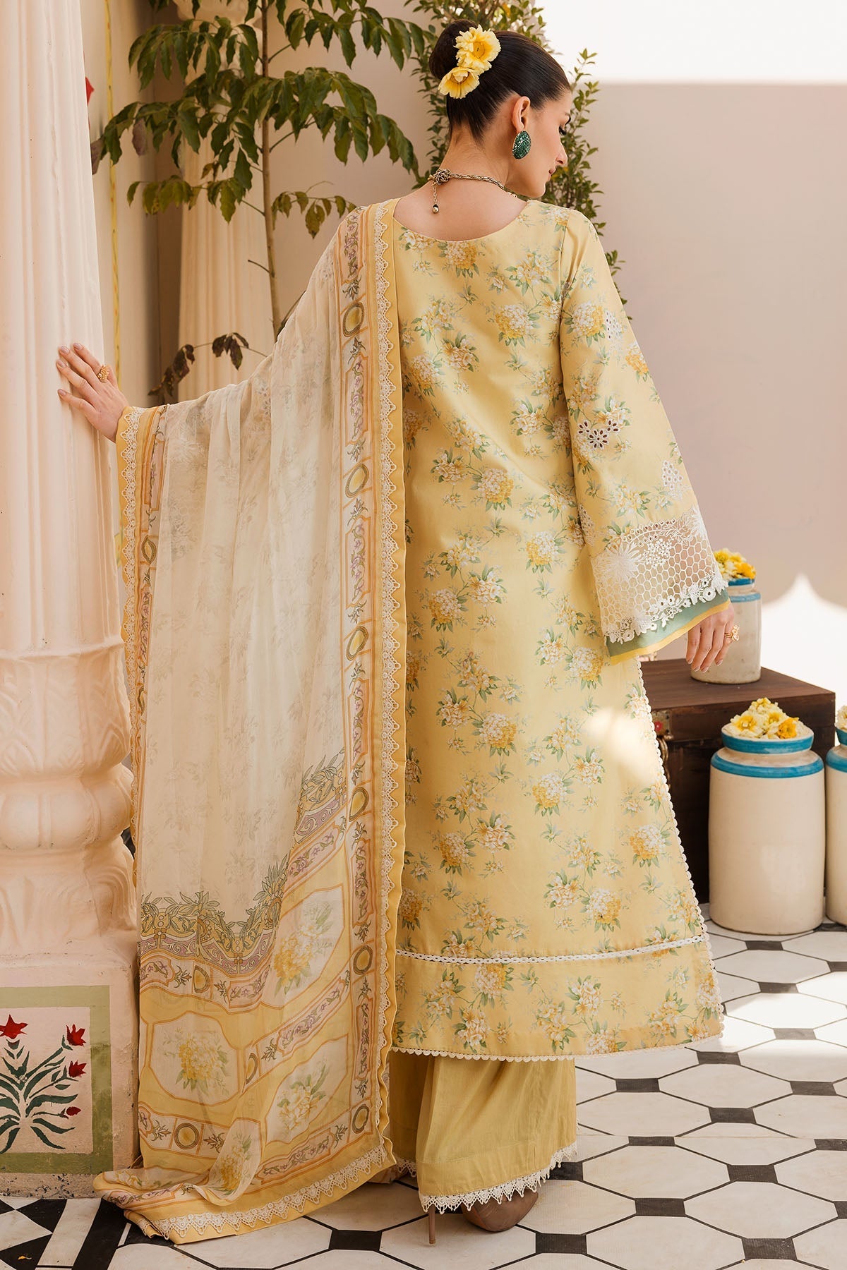 Motifz | Amal Luxury Lawn | 4623 by Motifz - Designer Dress - Type: Ladies Clothes - Available at Libayah - 100% Original