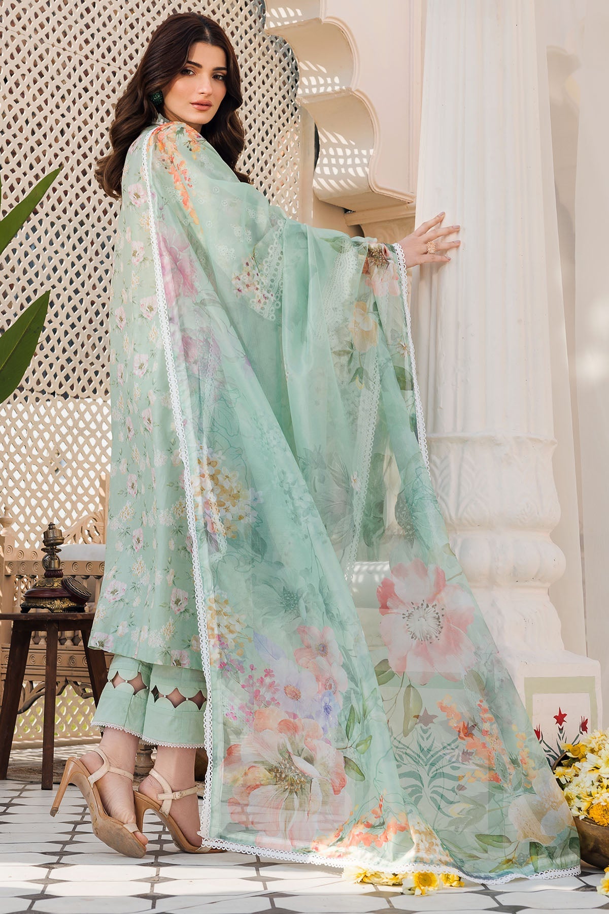 Motifz | Amal Luxury Lawn | 4624 by Motifz - Designer Dress - Type: Ladies Clothes - Available at Libayah - 100% Original