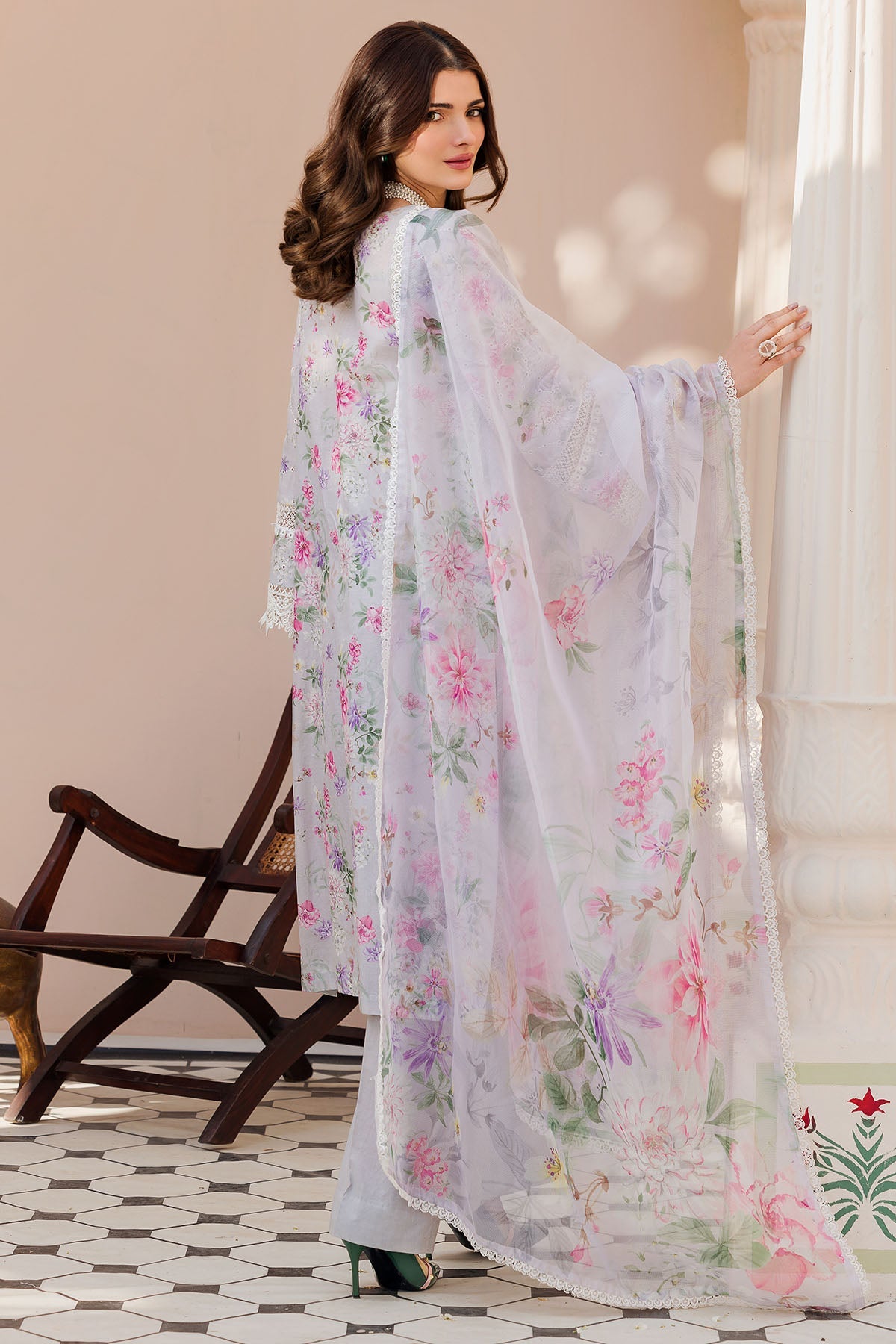 Motifz | Amal Luxury Lawn | 4625 by Motifz - Designer Dress - Type: Ladies Clothes - Available at Libayah - 100% Original