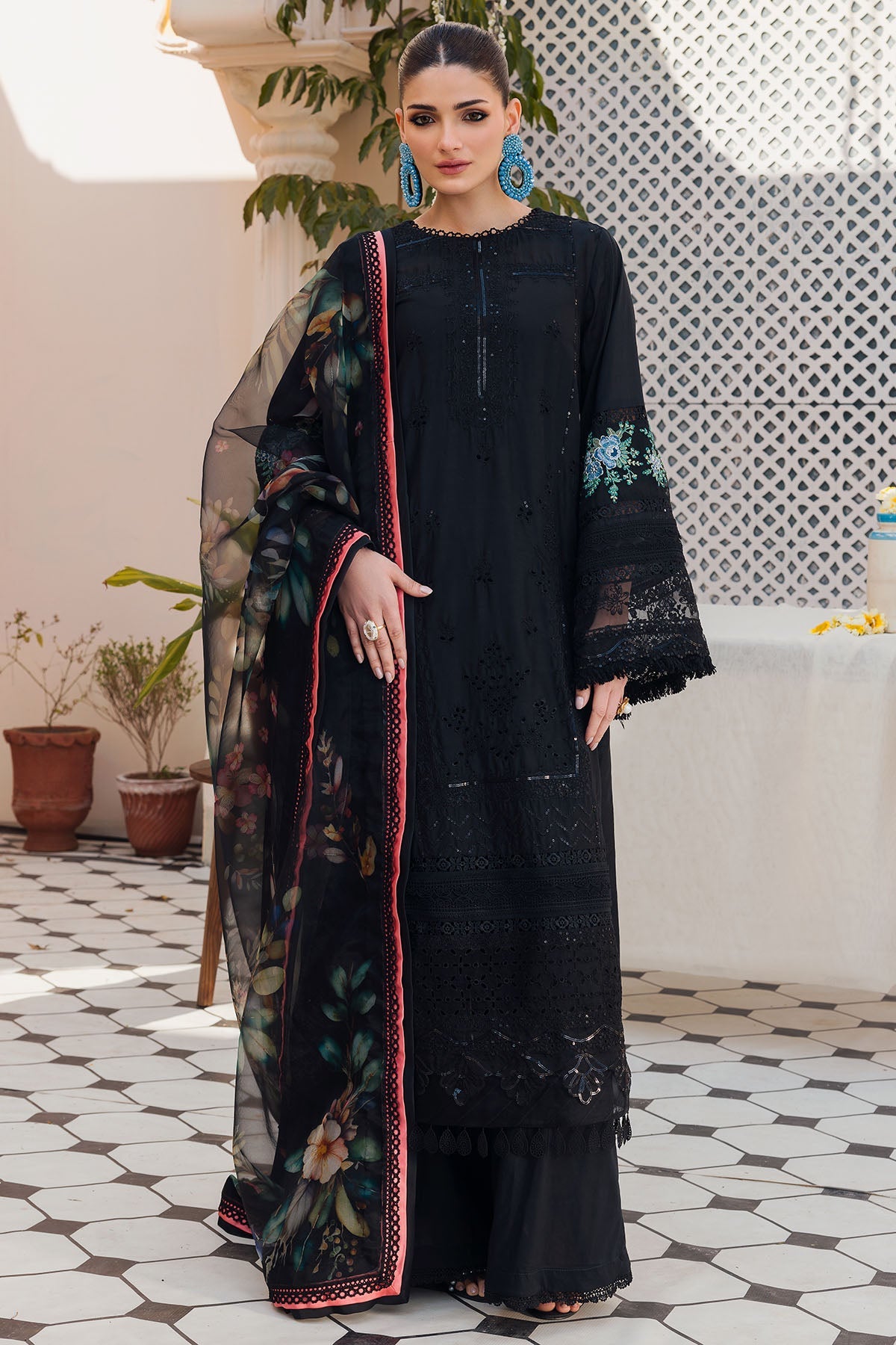 Motifz | Amal Luxury Lawn | 4630 by Motifz - Designer Dress - Type: Ladies Clothes - Available at Libayah - 100% Original