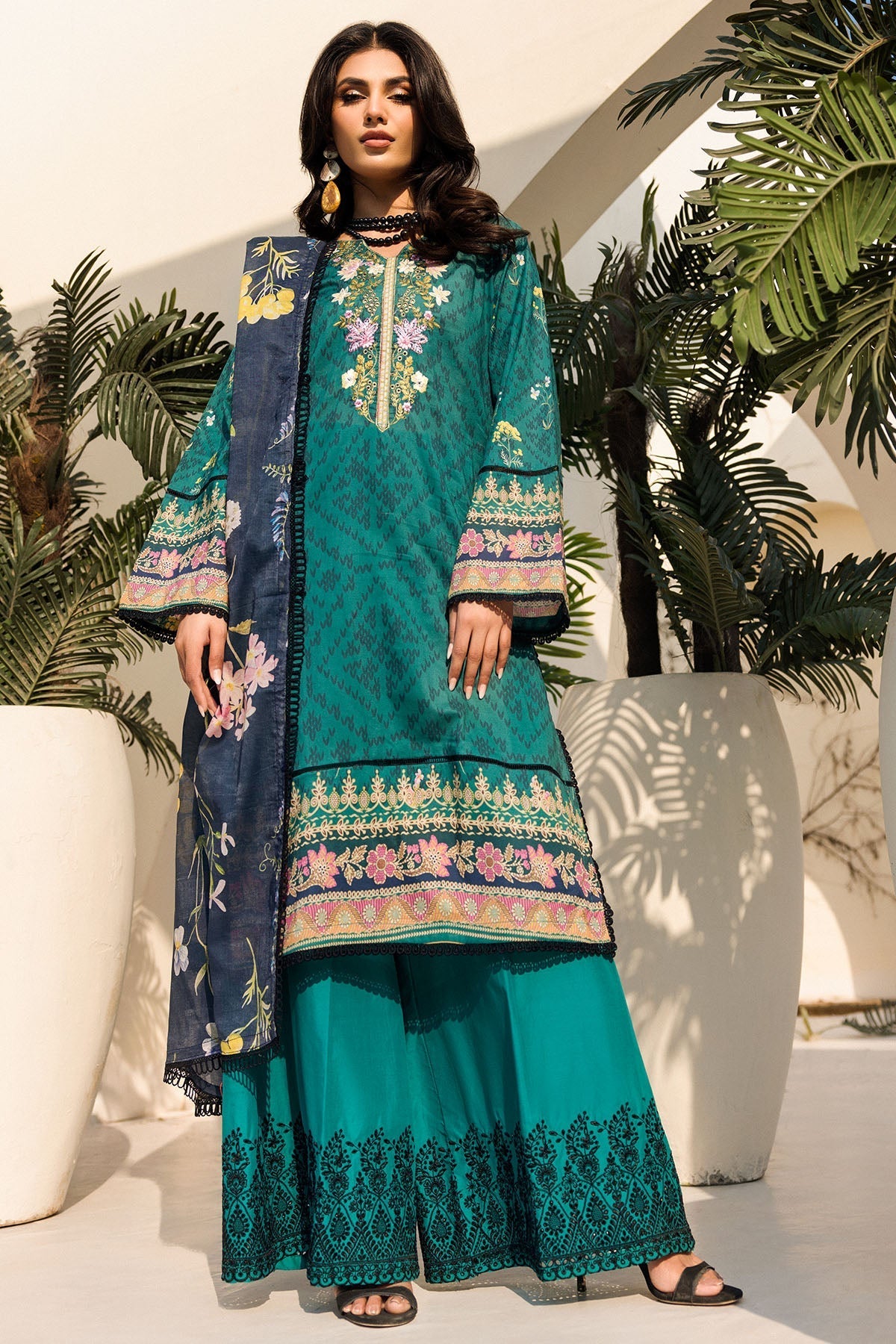 Motifz | Umang Luxury Lawn | A-06 by Motifz - Designer Dress - Type: Ladies Clothes - Available at Libayah - 100% Original