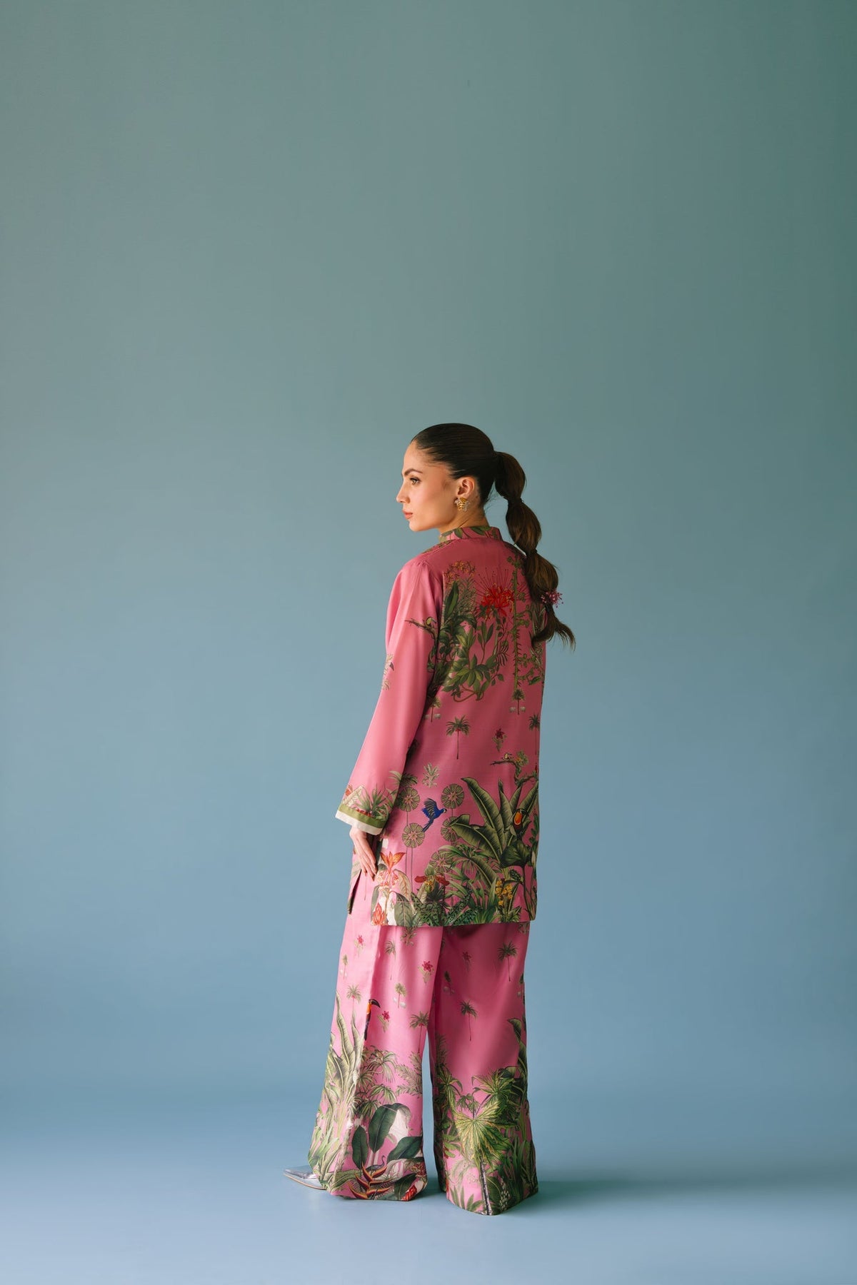Sammy K | Lawn Pret 25 |Enchanting garden by Sammy K - Designer Dress  - Type : Ladies Clothes - Available at Libayah - 100% Original 