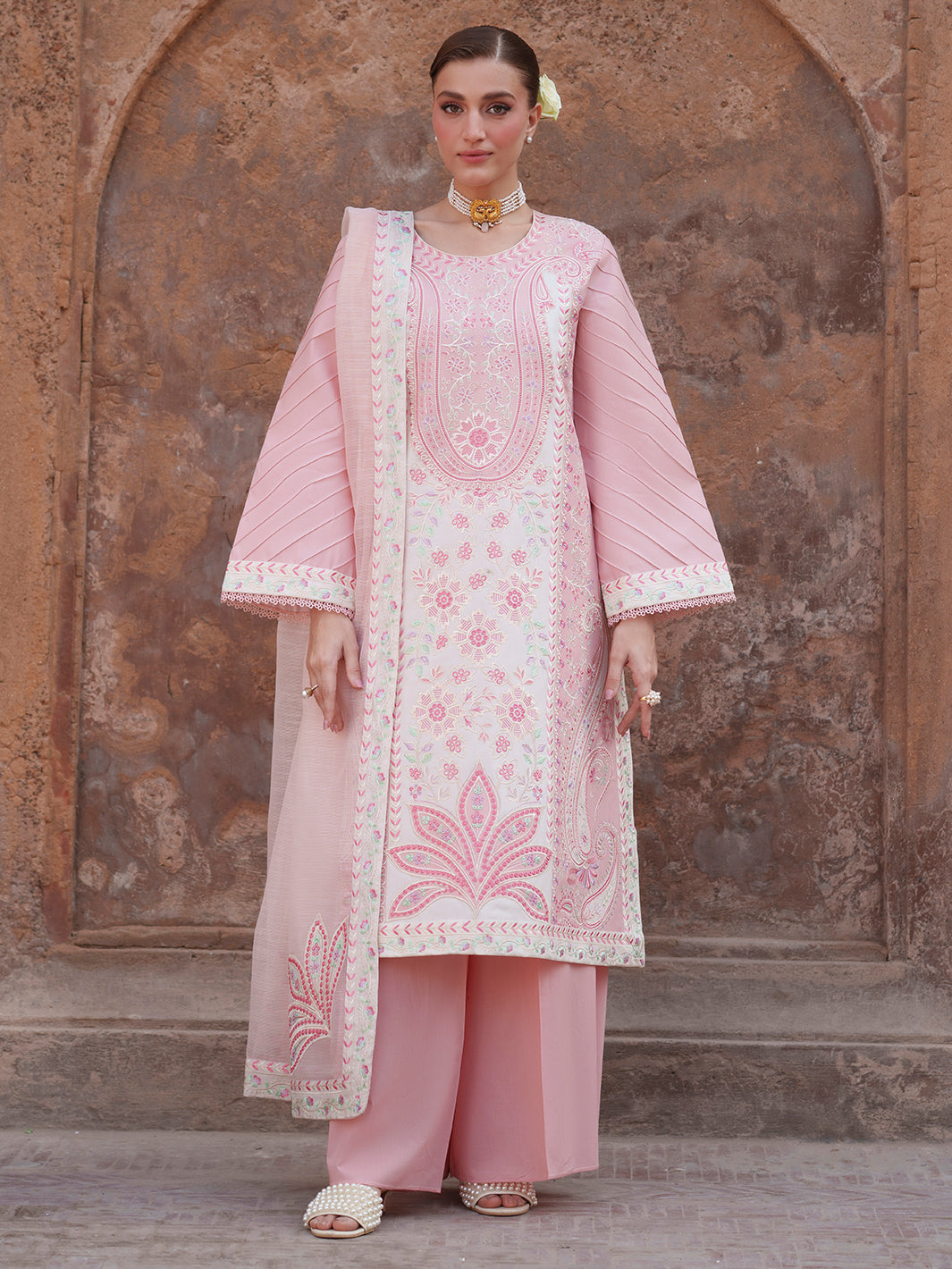 Mahnur | Nilofer Luxury Lawn 26 | NL-01 by Mahnur - Designer Dress  - Type : Ladies Clothes - Available at Libayah - 100% Original 