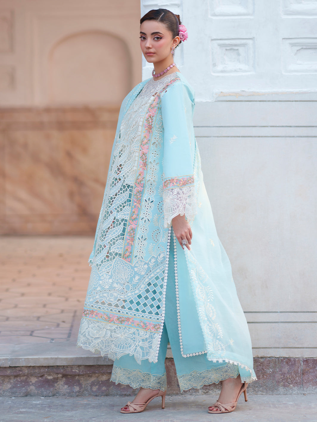 Mahnur | Nilofer Luxury Lawn 26 | NL-03 by Mahnur - Designer Dress  - Type : Ladies Clothes - Available at Libayah - 100% Original 