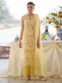 Mahnur | Nilofer Luxury Lawn 26 | NL-07 by Mahnur - Designer Dress  - Type : Ladies Clothes - Available at Libayah - 100% Original 