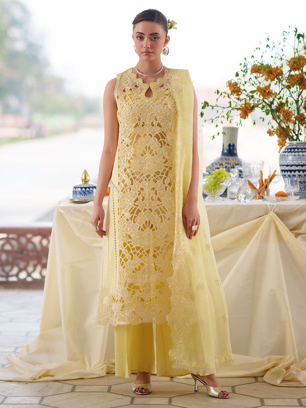 Mahnur | Nilofer Luxury Lawn 26 | NL-07 by Mahnur - Designer Dress  - Type : Ladies Clothes - Available at Libayah - 100% Original 