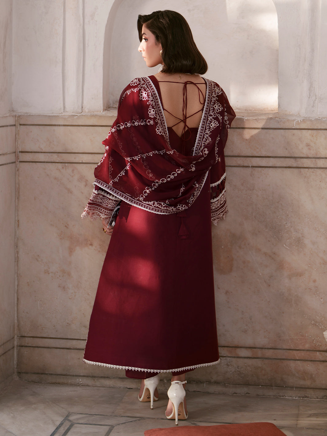 Mahnur | Nilofer Luxury Lawn 26 | NL-08 by Mahnur - Designer Dress  - Type : Ladies Clothes - Available at Libayah - 100% Original 