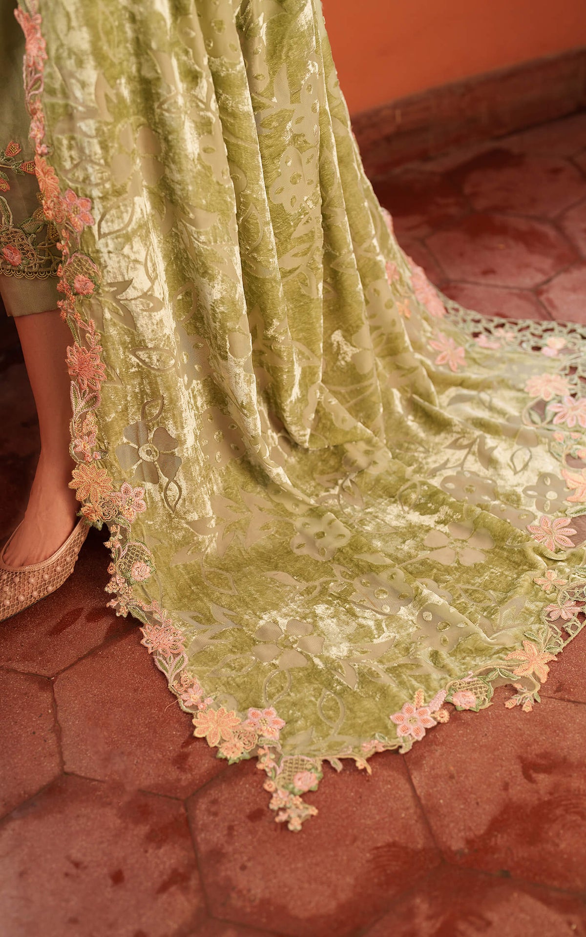 Asifa and Nabeel | Pashmina Luxe 25 | Noir LWC25-04 by Asifa and Nabeel - Designer Dress - Type : Ladies Clothes - Available at Libayah - 100% Original 