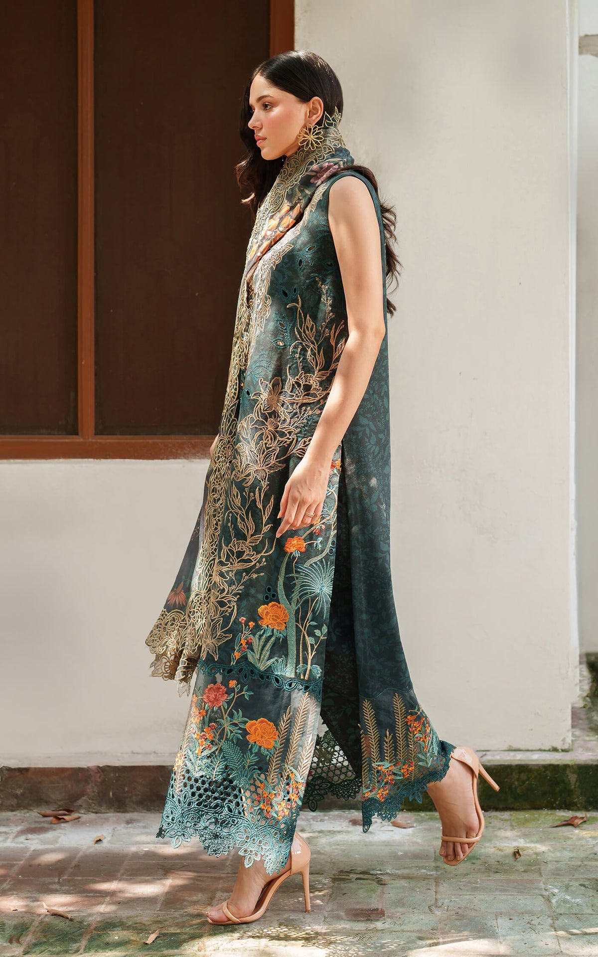 Asifa and Nabeel | Pashmina Luxe 25 |Nora LWC25-01 by Asifa and Nabeel - Designer Dress - Type : Ladies Clothes - Available at Libayah - 100% Original 