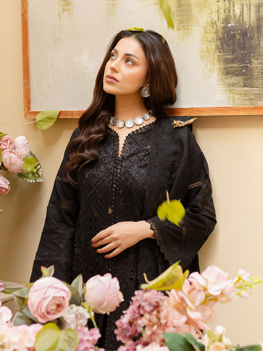 Mahnur | Twilight Luxury Lawn 25 | OBSIDIA by Mahnur - Designer Dress - Type: Ladies Clothes - Available at Libayah - 100% Original
