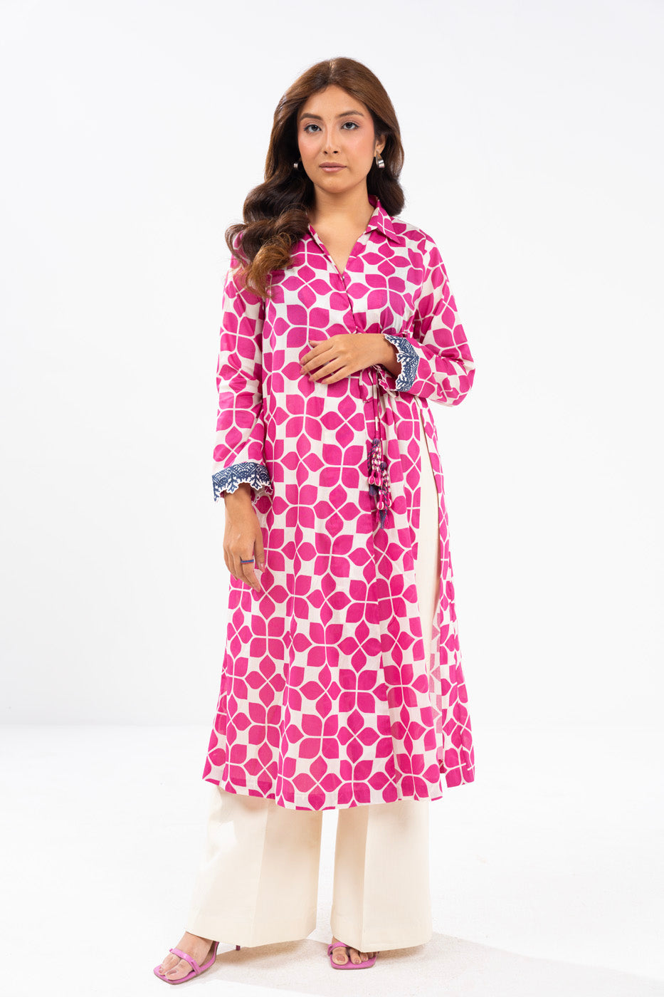 Al Karam | Winter 24 | FW-54.1-24 by Alkaram - Designer Dress - Type: Ladies Clothes - Available at Libayah - 100% Original