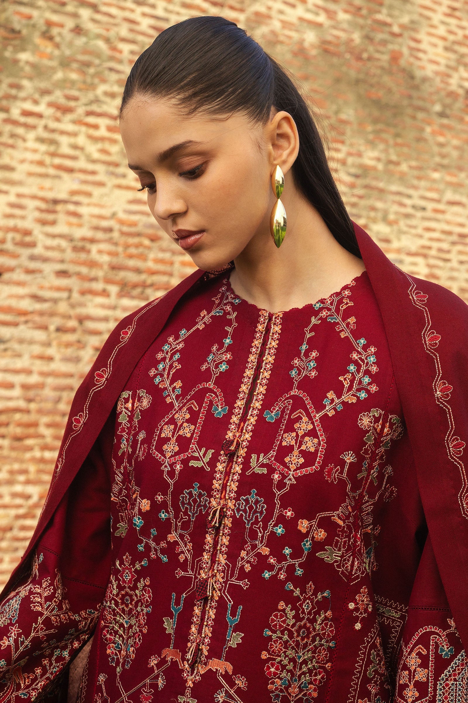 Zara Shahjahan | Winter 24 |  RAHA-D8 by Zara Shahjahan - Designer Dress - Type: Ladies Clothes - Available at Libayah - 100% Original