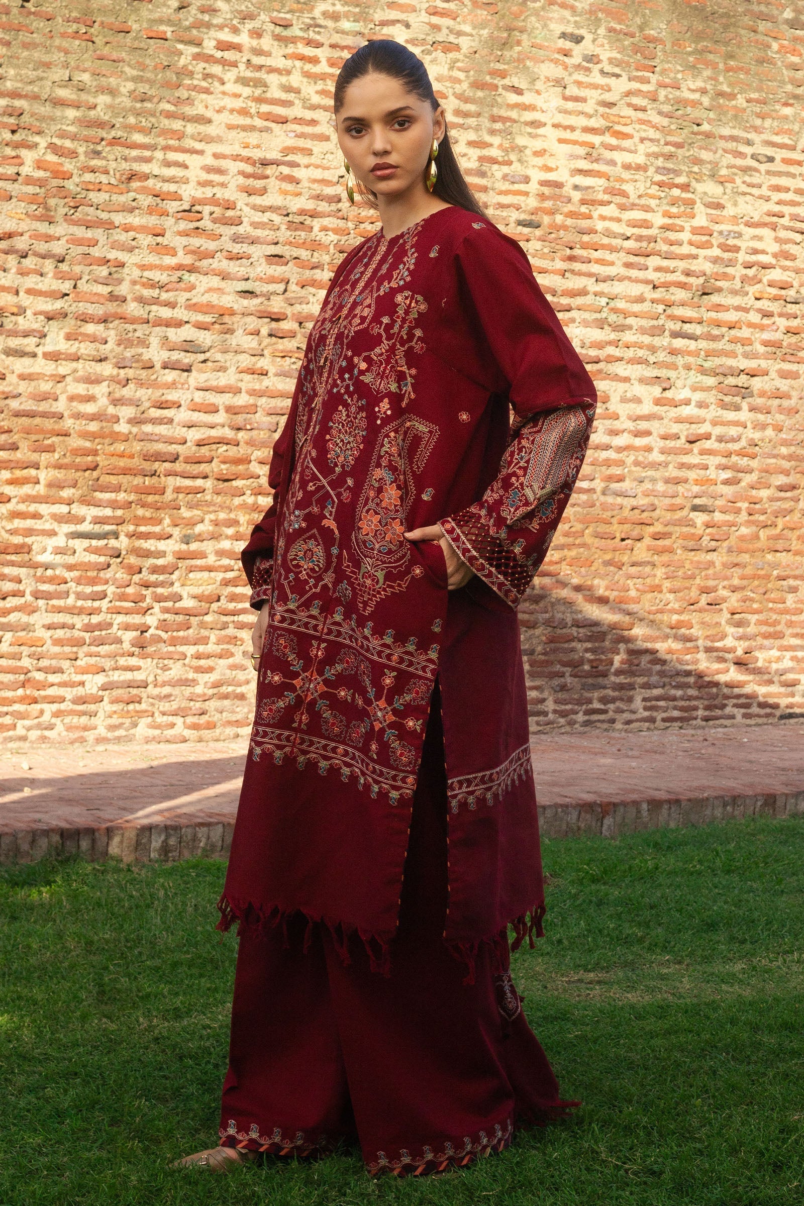 Zara Shahjahan | Winter 24 |  RAHA-D8 by Zara Shahjahan - Designer Dress - Type: Ladies Clothes - Available at Libayah - 100% Original