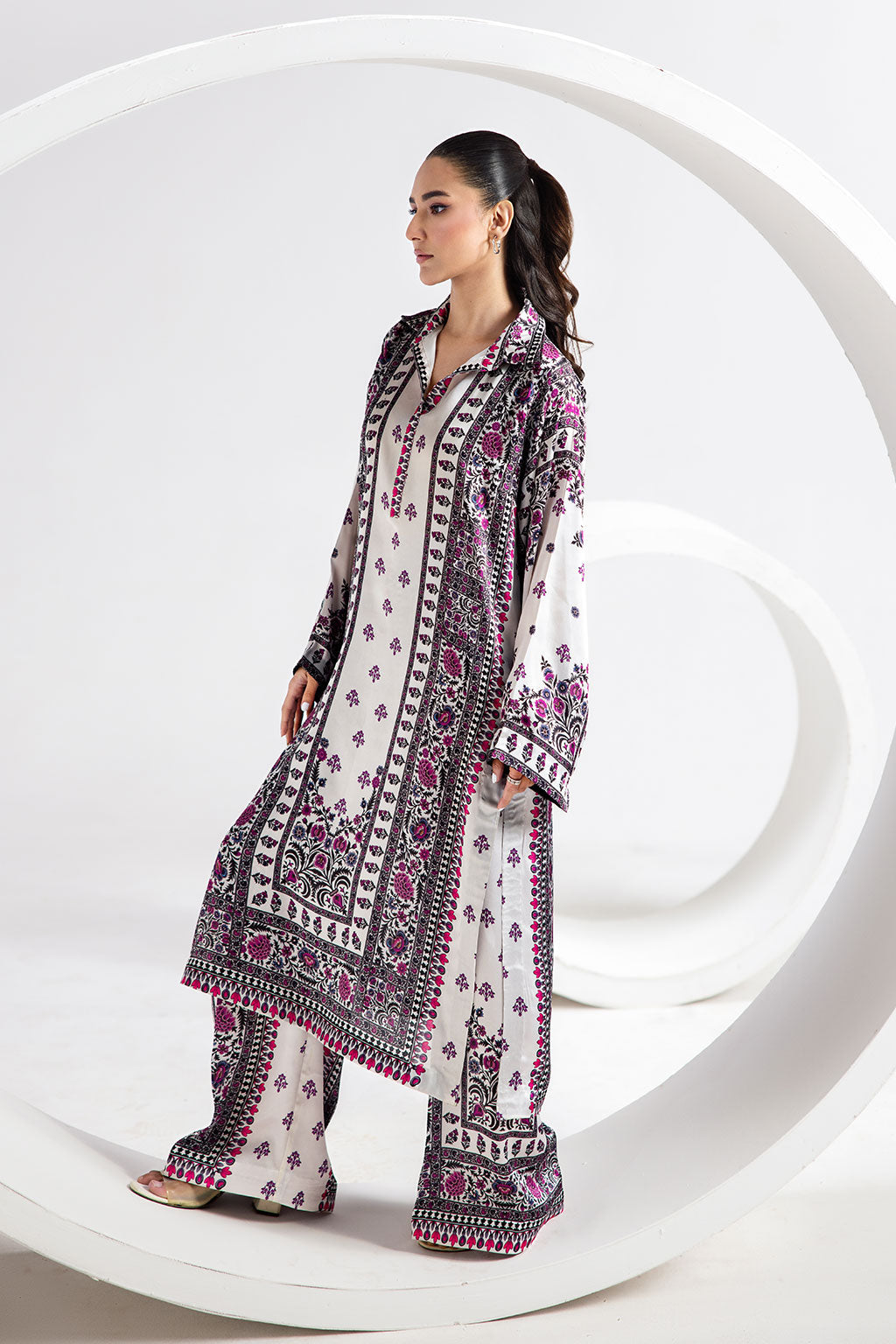 Afsanah | The Print Edit | GARDEN GLAM (extended shirt) AP-103 by Afsanah - Designer Dress - Type: Ladies Clothes - Available at Libayah - 100% Original