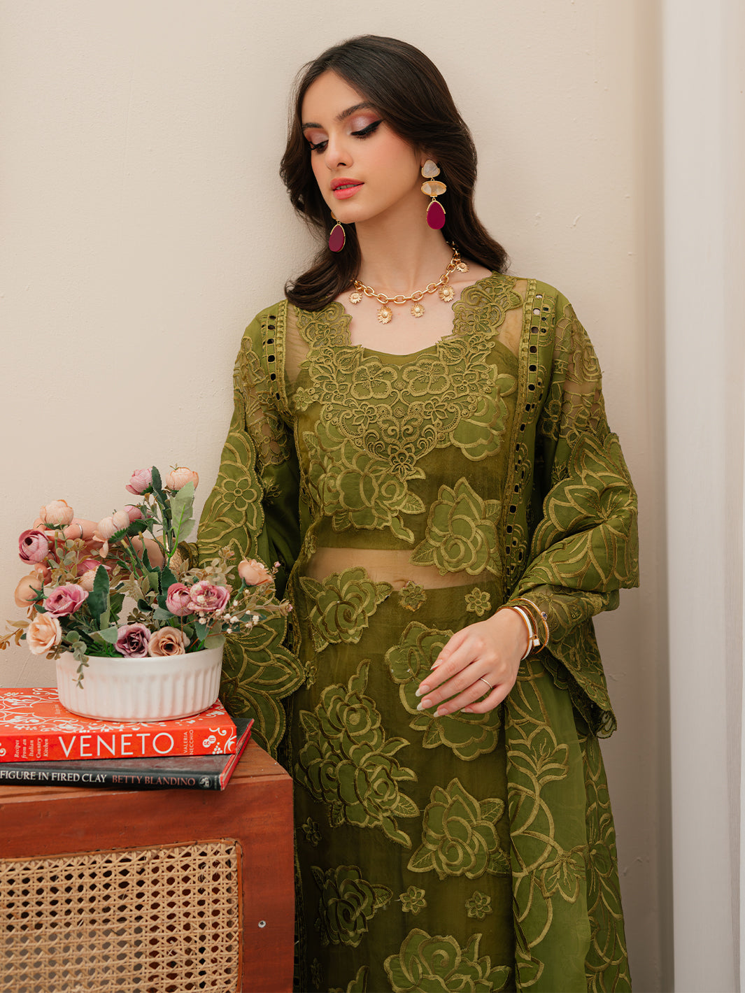 Mahnur | Allenura Luxury Lawn 24 | REVERIE by Mahnur - Designer Dress - Type: Ladies Clothes - Available at Libayah - 100% Original