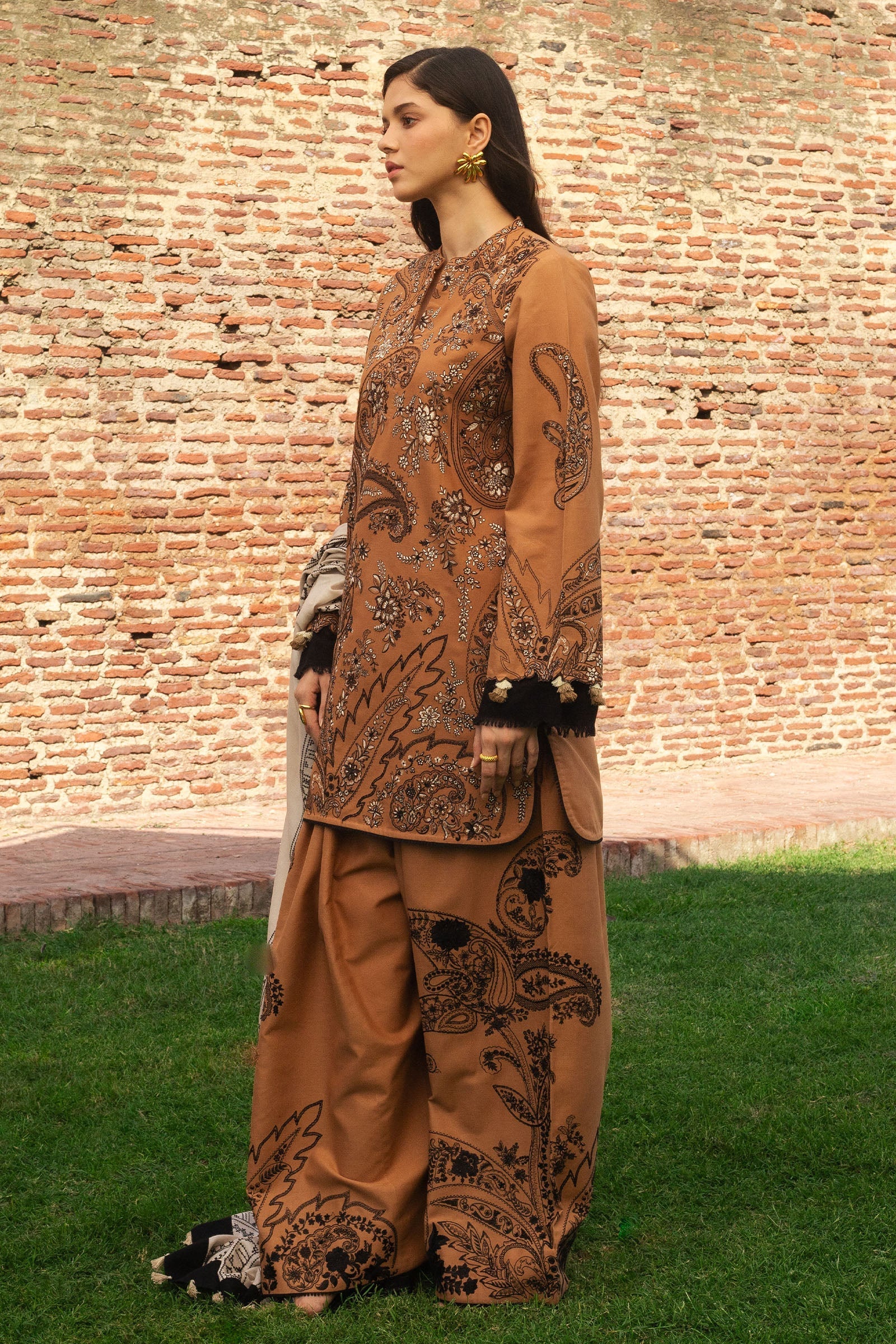 Zara Shahjahan | Winter 24 |  ROYA-D6 by Zara Sahjahan - Designer Dress - Type: Ladies Clothes - Available at Libayah - 100% Original