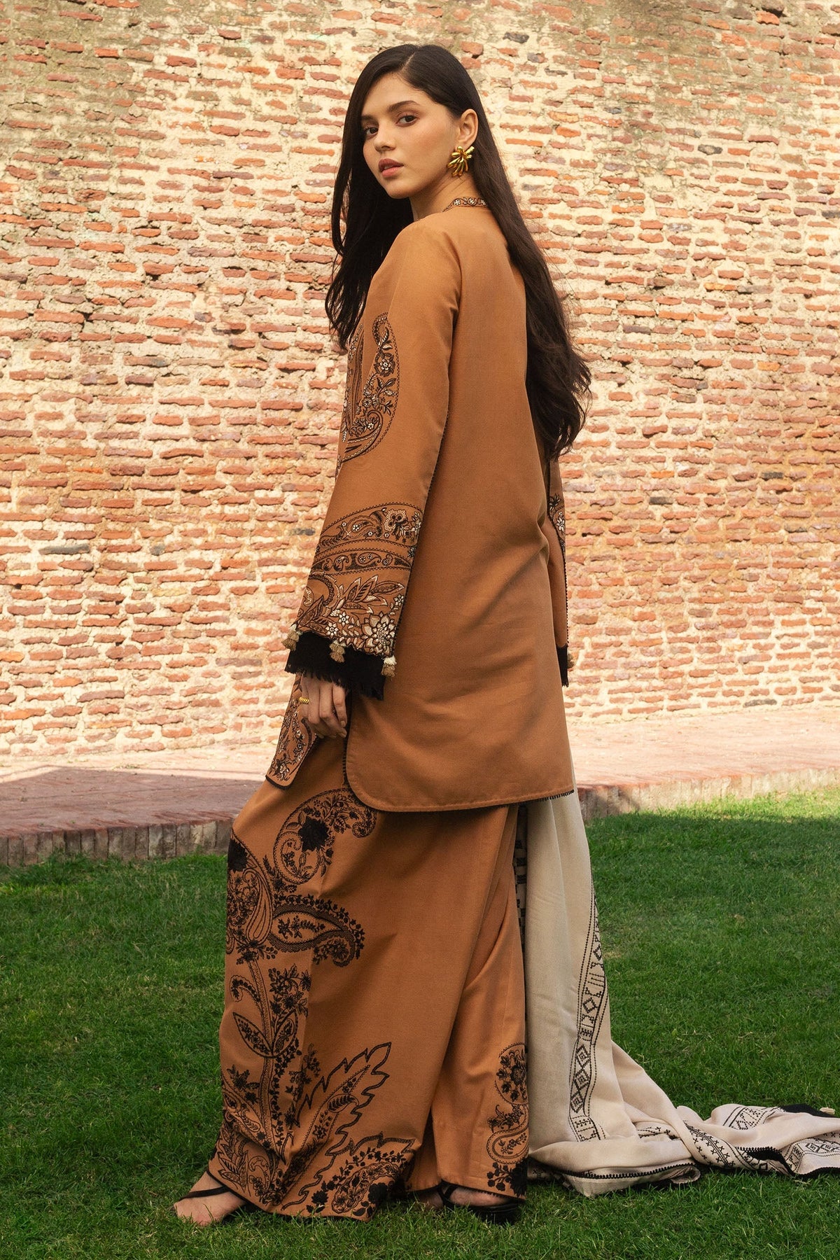 Zara Shahjahan | Winter 24 |  ROYA-D6 by Zara Sahjahan - Designer Dress - Type: Ladies Clothes - Available at Libayah - 100% Original