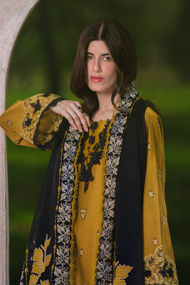 Rangrasiya | Luxury Eid Collection | Mahi - by Libayah - Registered Vendor of : Rangrasiya - 100% Original Designer Dress