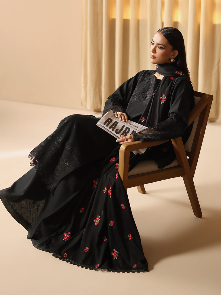 Rajbari | Nissa Embroidered Shawl |  Embroidered Shawl Series 10 by Rajbari - Designer Dress - Type: Ladies Clothes - Available at Libayah - 100% Original