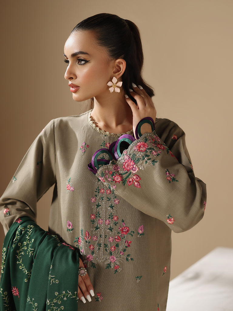Rajbari | Nissa Embroidered Shawl |  Embroidered Shawl Series 05 by Rajbari - Designer Dress - Type: Ladies Clothes - Available at Libayah - 100% Original