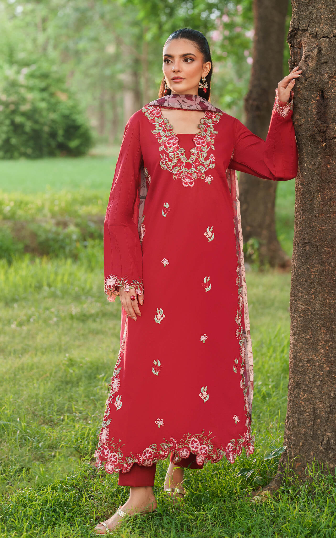 Asifa and Nabeel | Eden Cambric 25 | Rose Whisper ECU25-07 by Asifa and Nabeel - Designer Dress  - Type : Ladies Clothes - Available at Libayah - 100% Original 