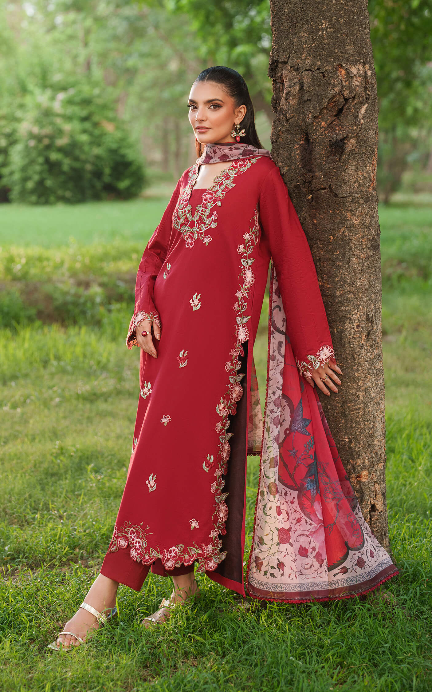 Asifa and Nabeel | Eden Cambric 25 | Rose Whisper ECU25-07 by Asifa and Nabeel - Designer Dress  - Type : Ladies Clothes - Available at Libayah - 100% Original 