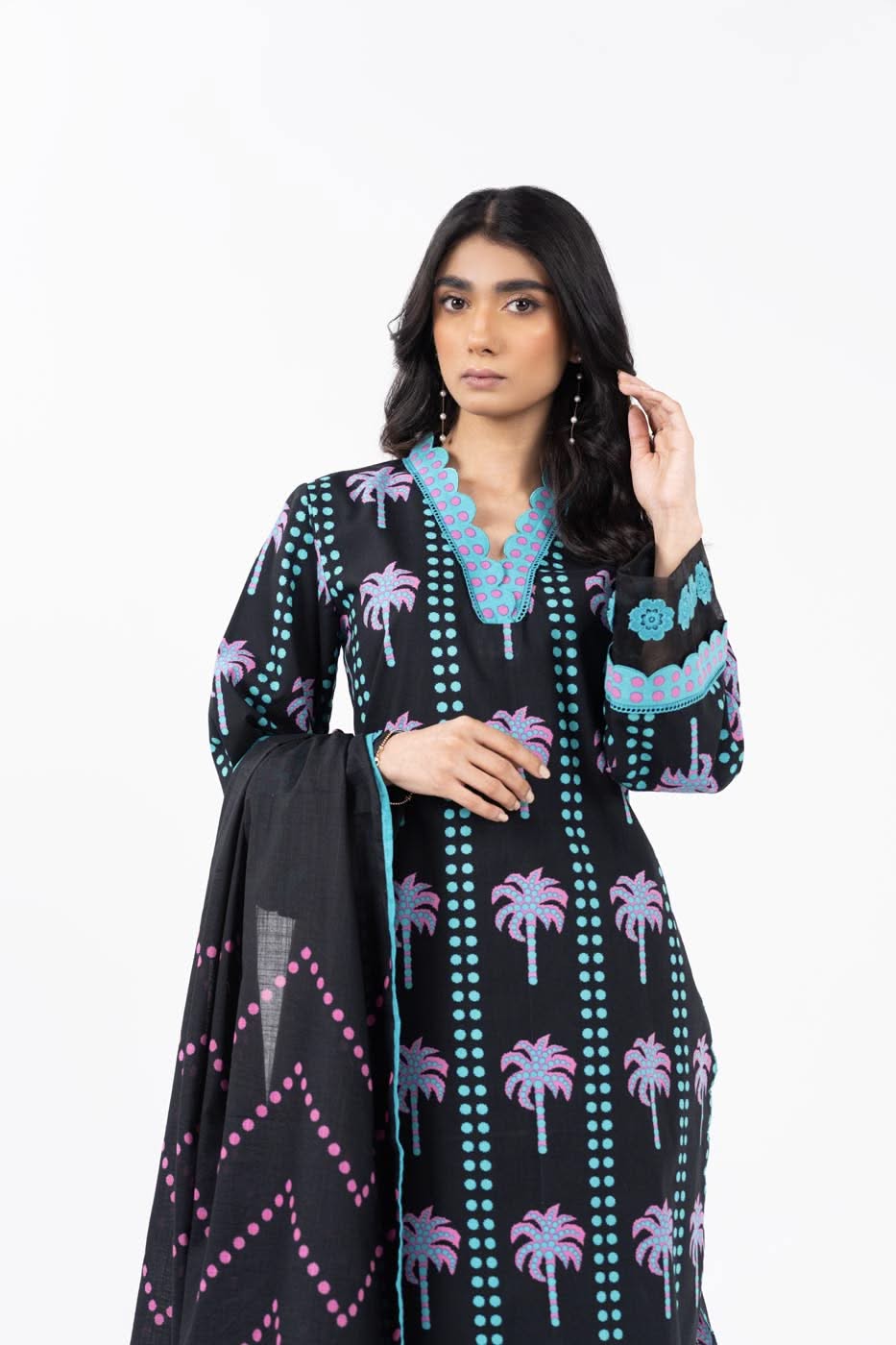Al Karam | Winter 24 | SC-05-24 by Alkaram - Designer Dress - Type: Ladies Clothes - Available at Libayah - 100% Original