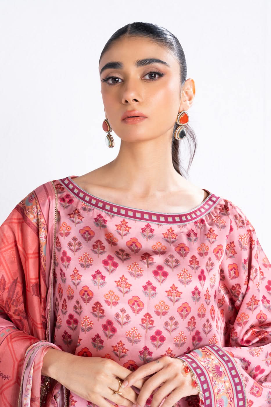 Al Karam | Winter 24 | SK-08-24 by Alkaram - Designer Dress - Type: Ladies Clothes - Available at Libayah - 100% Original