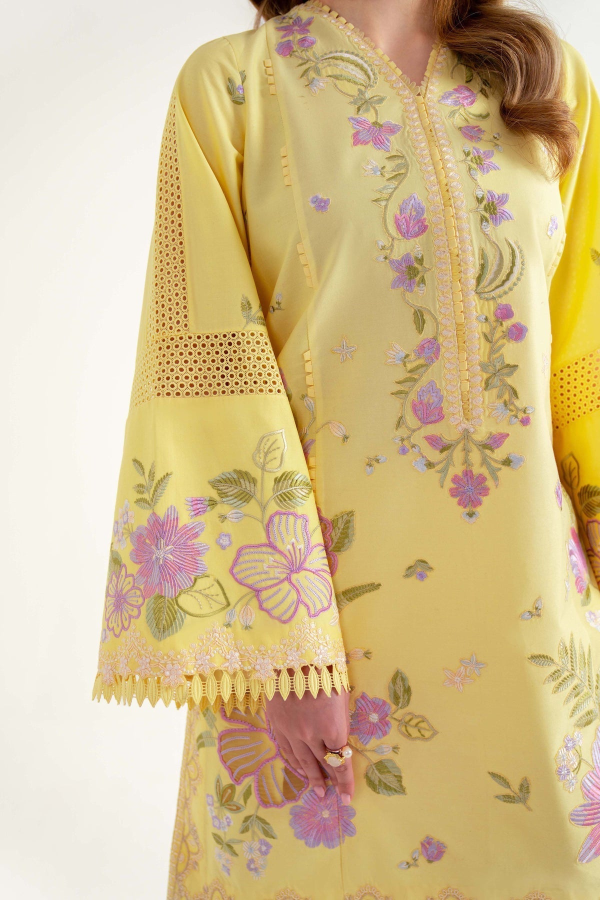 Sable Vogue | Luxury Lawn 25 | SL-01-25-V2 by Sable Vogue - Designer Dress - Type: Ladies Clothes - Available at Libayah - 100% Original