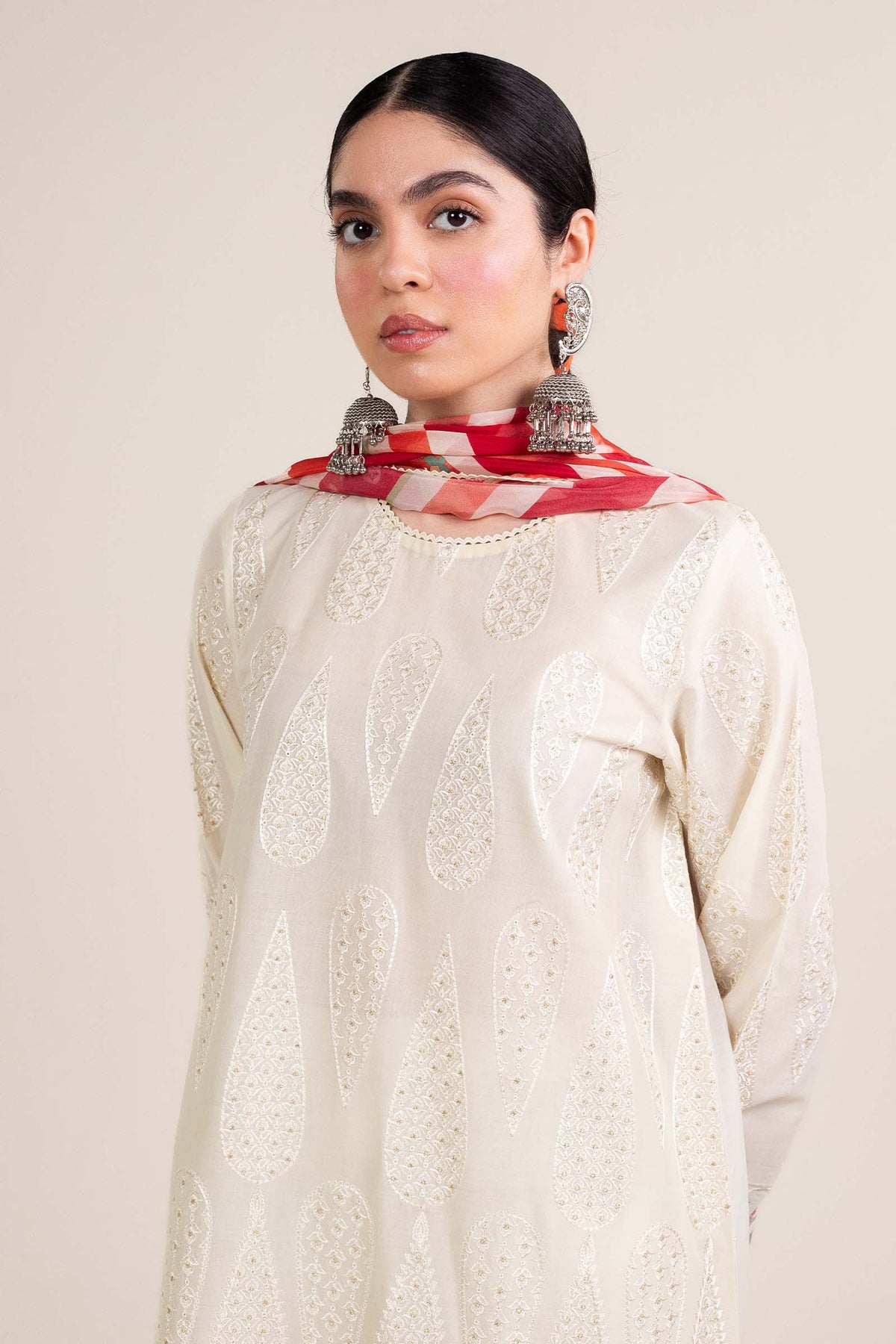 Zara Shahjahan | Stitched Lawn 24 | SL-AINA-8A by Zara Shahjahan - Designer Dress - Type: Ladies Clothes - Available at Libayah - 100% Original