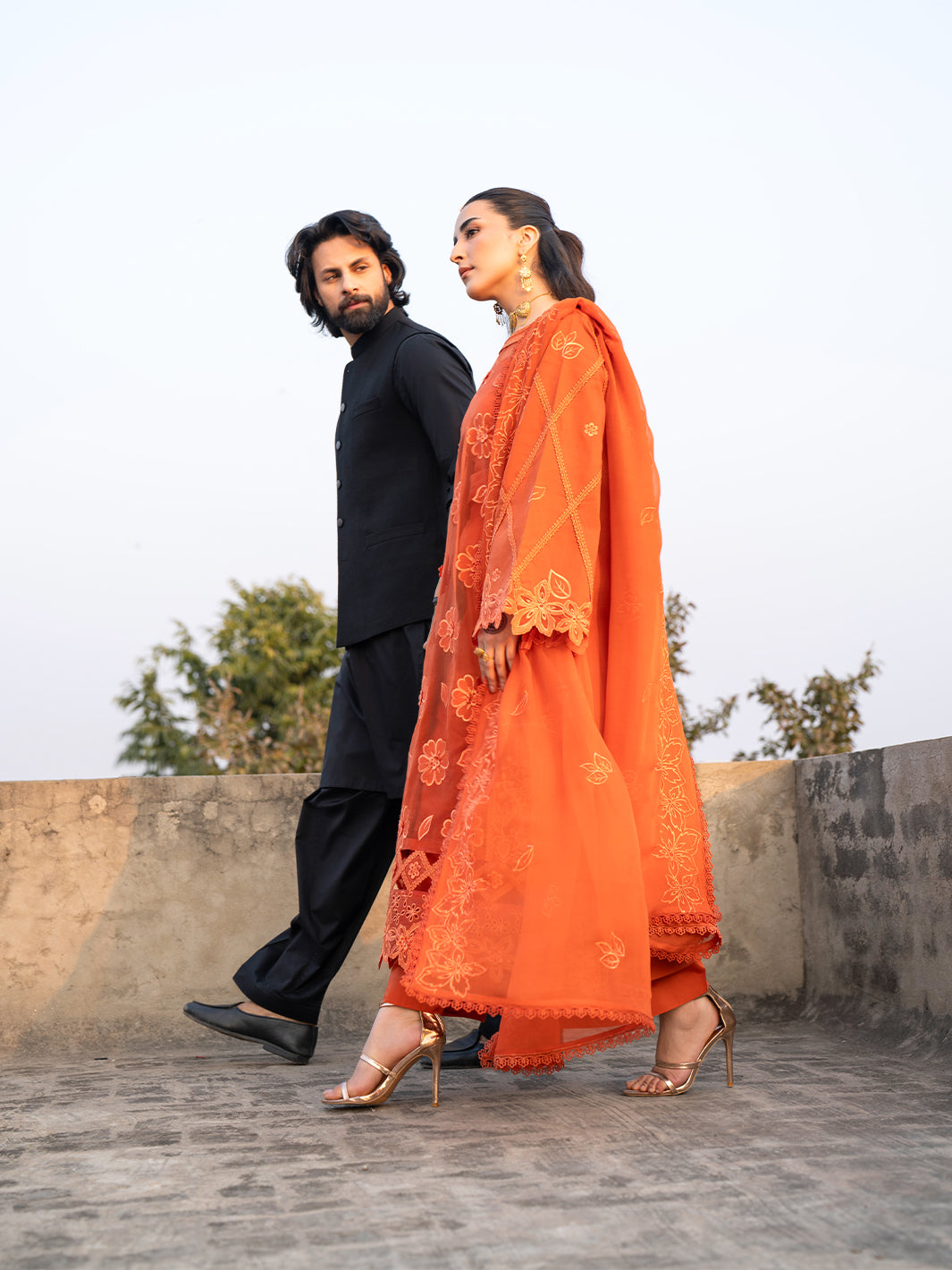 Mahnur | Satrangi Lawn 26 | ST-09 by Mahnur - Designer Dress  - Type : Ladies Clothes - Available at Libayah - 100% Original 