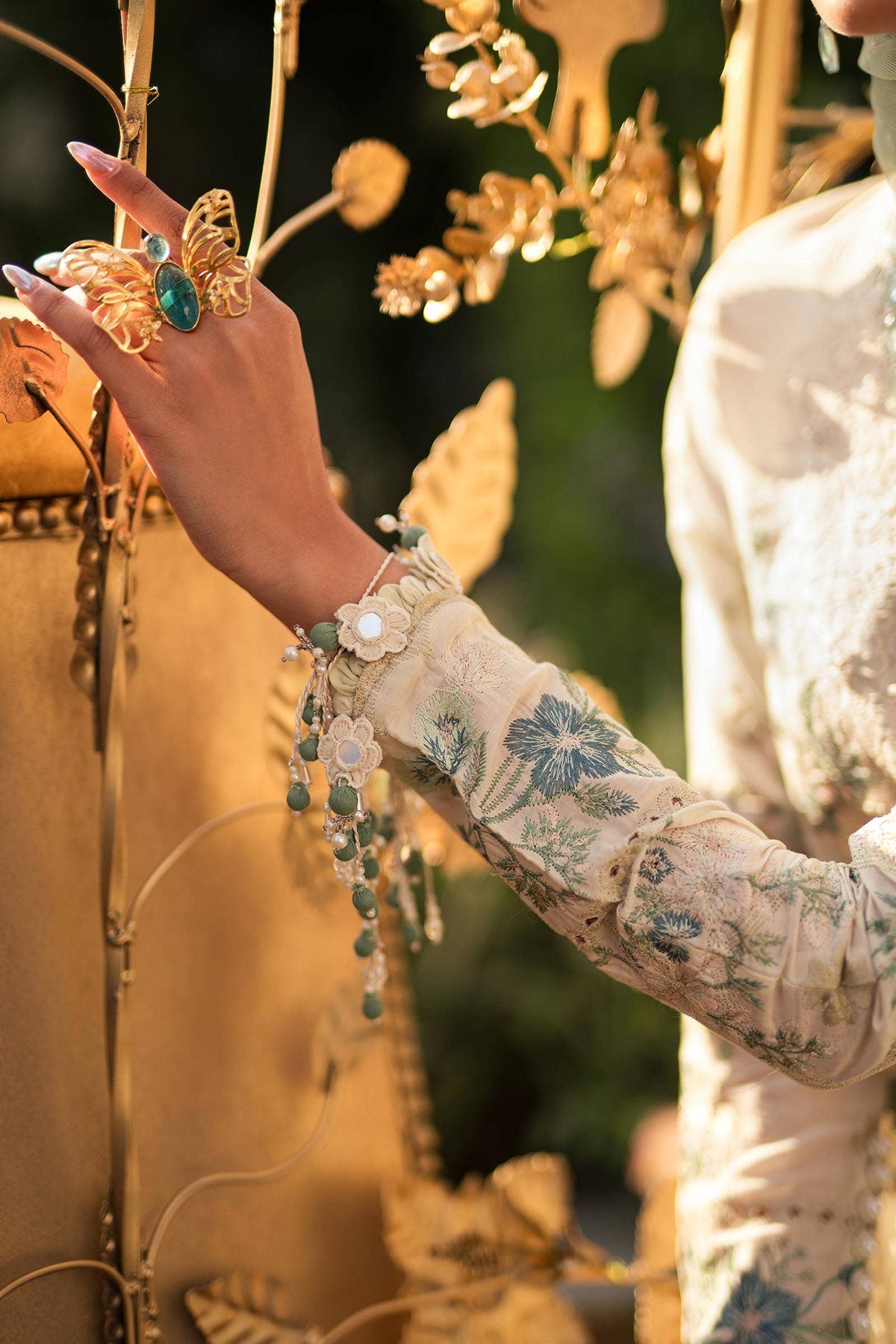 Sana Safinaz | Luxury Collection 24 | L241-003A-3CT by Sana Safinaz - Designer Dress - Type: Ladies Clothes - Available at Libayah - 100% Original