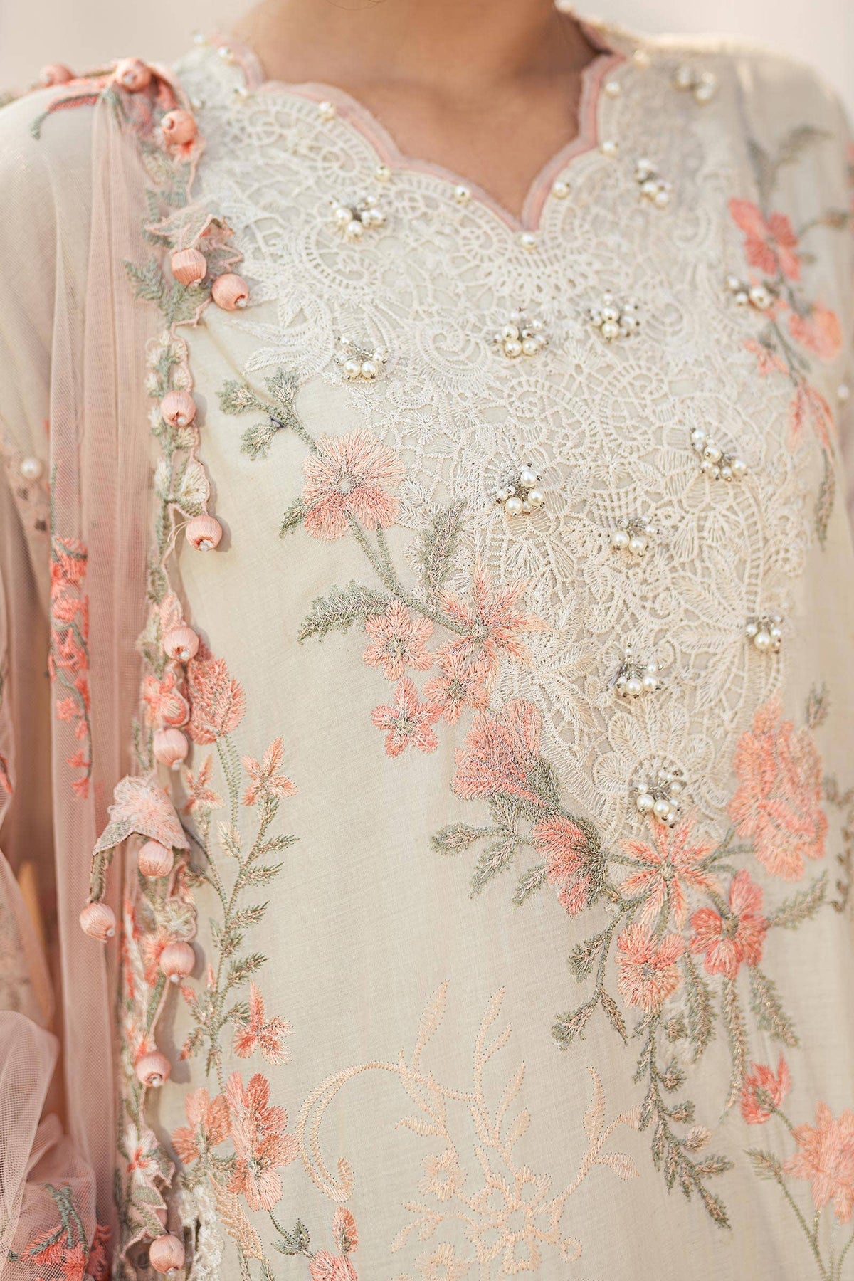 Sana Safinaz | Luxury Collection 24 | L241-003B-3CT by Sana Safinaz - Designer Dress - Type: Ladies Clothes - Available at Libayah - 100% Original