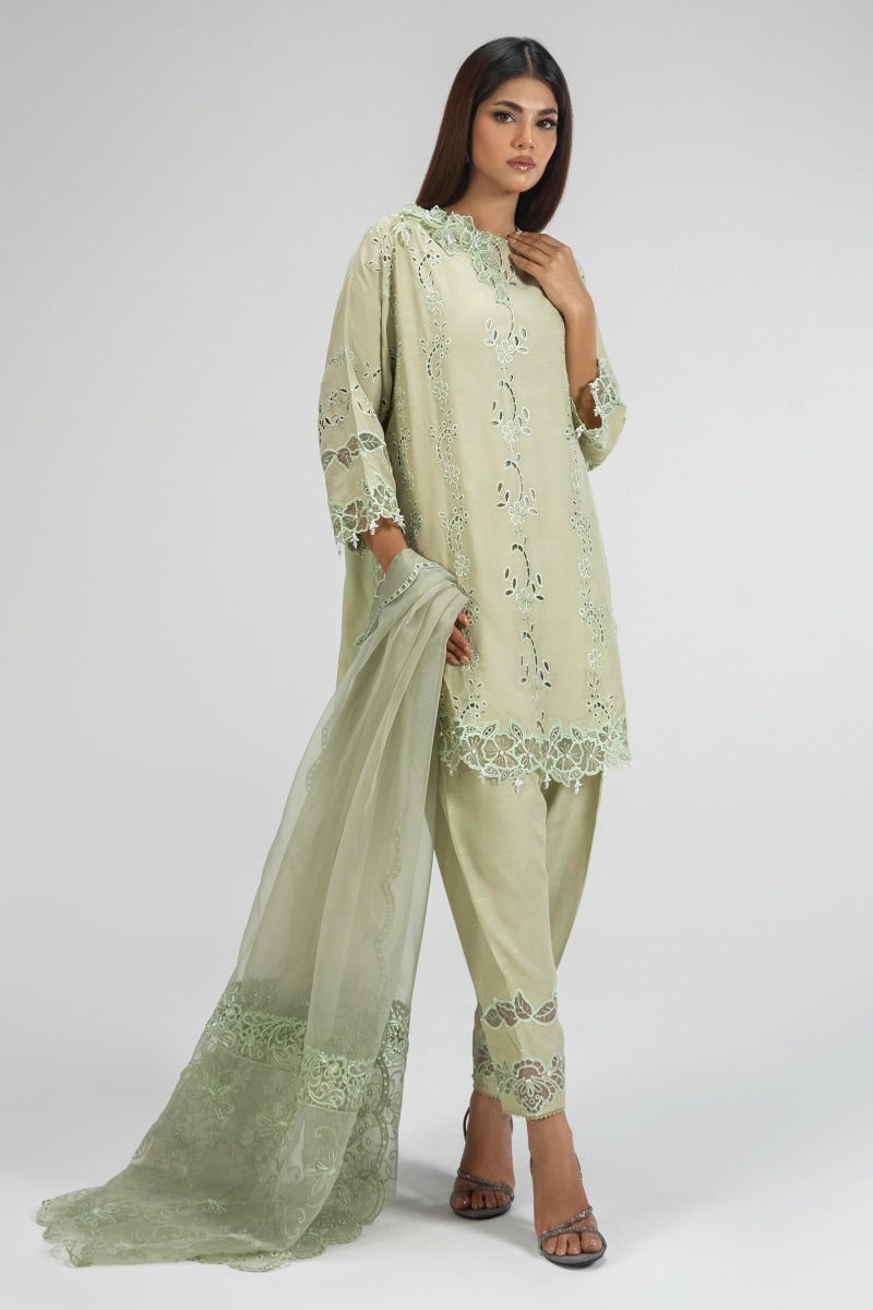 Sana Safinaz | Luxury Pret | FW23FOR127 by Sana Safinaz - Designer Dress - Type: Ladies Clothes - Available at Libayah - 100% Original