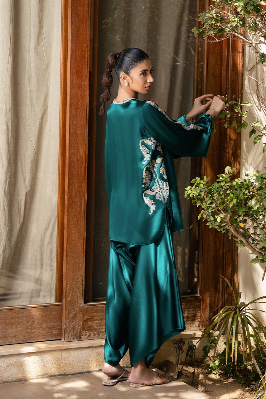 Sania Maskatiya | Eid Collection | Aja by Sania Maskatiya - Designer Dress - Type: Ladies Clothes - Available at Libayah - 100% Original