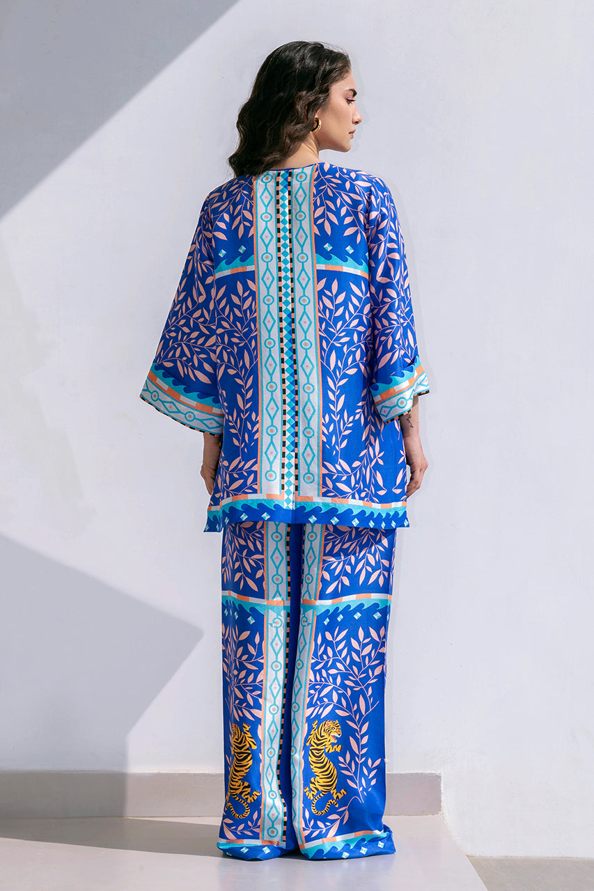 Sania Maskatiya | Eid Collection | Gira by Sania Maskatiya - Designer Dress - Type: Ladies Clothes - Available at Libayah - 100% Original
