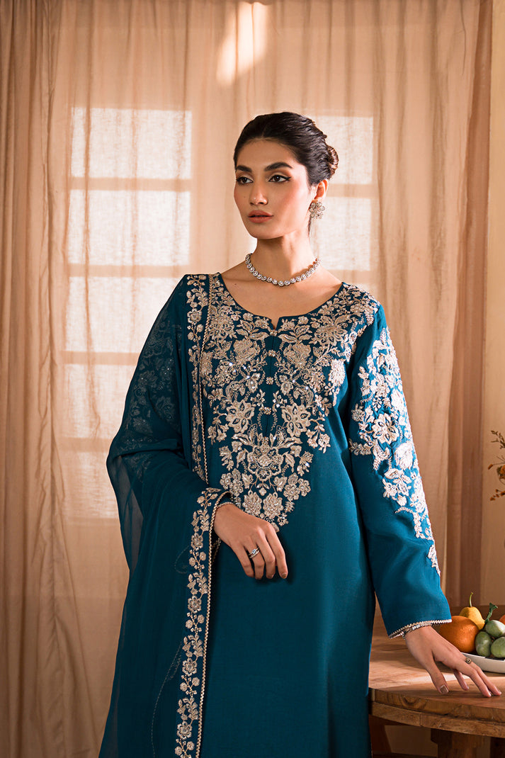 Sheenora | Nooru Luxury Pret | SAMIRA by Sheenora - Designer Dress - Type: Luxury - Available at Libayah - 100% Original