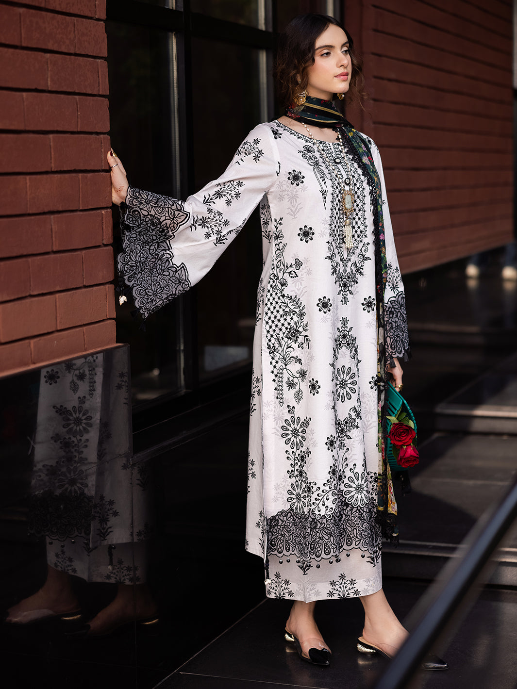 Mahnur | After Hours Luxury Lawn 25 | Sundaze Soiree by Mahnur - Designer Dress - Type: Ladies Clothes - Available at Libayah - 100% Original