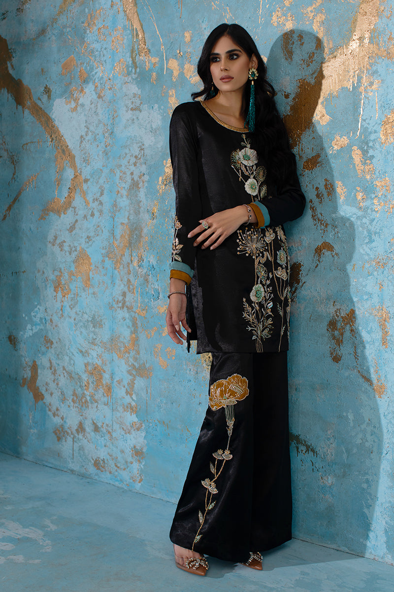 Wardha Saleem | Luxury Pret Fusion Wear | GISELE - FORMAL ( 2 PC) by Wardha Saleem - Designer Dress - Type: Ladies Clothes - Available at Libayah - 100% Original