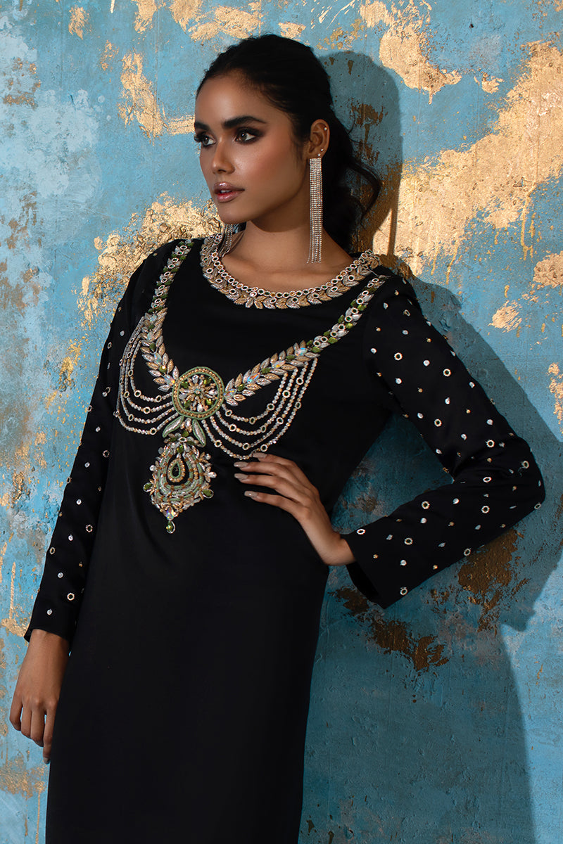 Wardha Saleem | Luxury Pret Fusion Wear | BELLE - KAFTAN by Wardha Saleem - Designer Dress - Type: Ladies Clothes - Available at Libayah - 100% Original