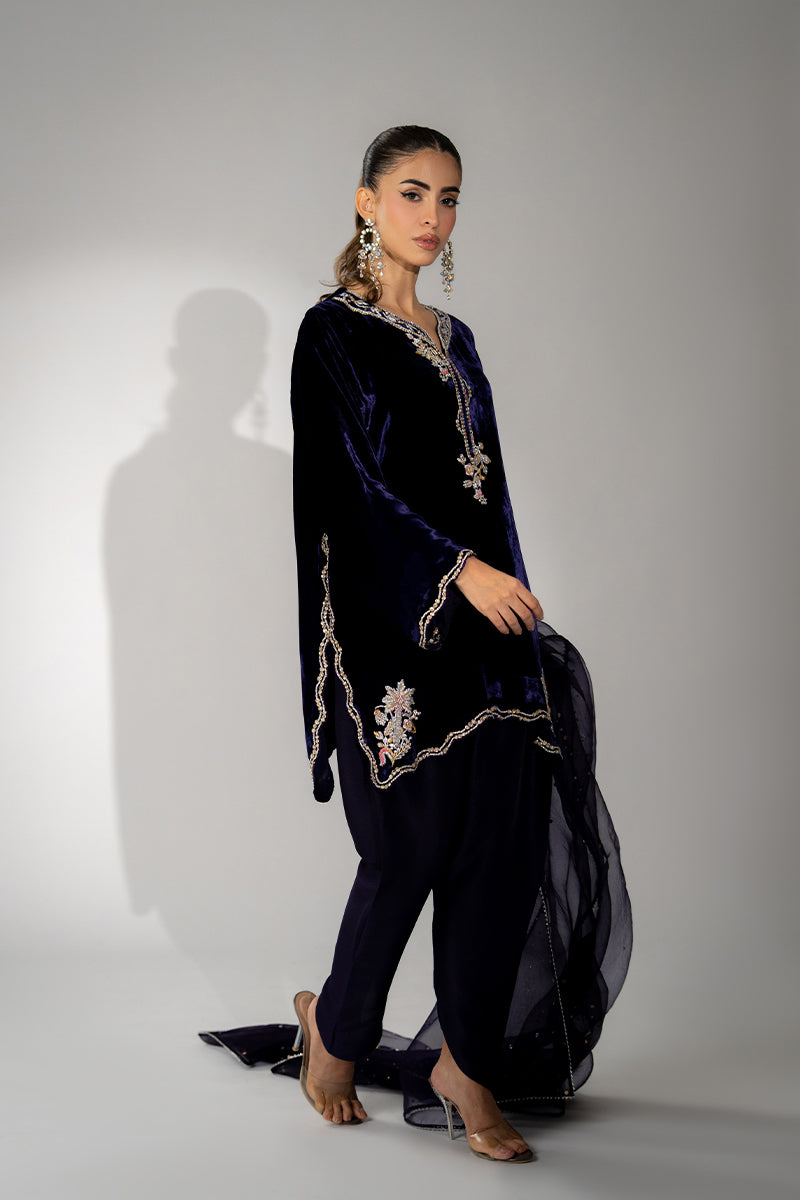 Mina Hassan | Winter 25 | Ushna by Mina Hassan - Designer Dress - Type : Ladies Clothes - Available at Libayah - 100% Original 