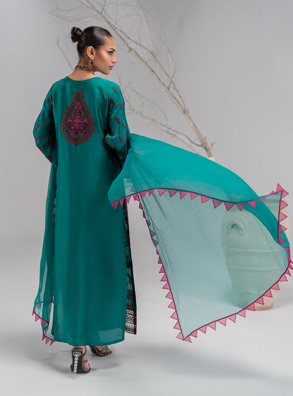 Zainab Chottani | Luxe Pret 25 | Zelina by Zainab Chottani - Designer Dress  - Type : Ladies Clothes - Available at Libayah - 100% Original 