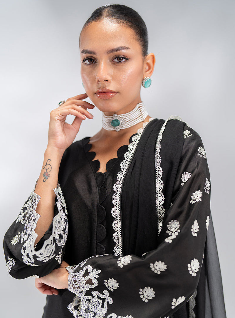 Zainab Chottani | Luxe Pret 25 | Ciar by Zainab Chottani - Designer Dress  - Type : Ladies Clothes - Available at Libayah - 100% Original 