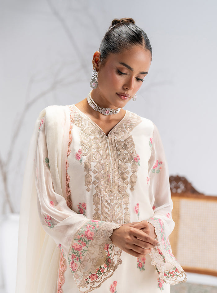 Zainab Chottani | Eid Pret 25 | Avia by Zainab Chottani - Designer Dress - Type: Ladies Clothes - Available at Libayah - 100% Original