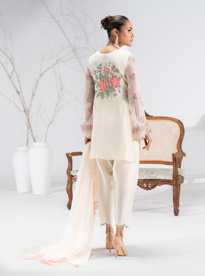 Zainab Chottani | Eid Pret 25 | Avia by Zainab Chottani - Designer Dress - Type: Ladies Clothes - Available at Libayah - 100% Original