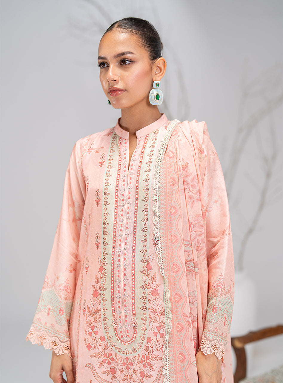 Zainab Chottani | Luxe Pret 25 | Eshe by Zainab Chottani - Designer Dress  - Type : Ladies Clothes - Available at Libayah - 100% Original 